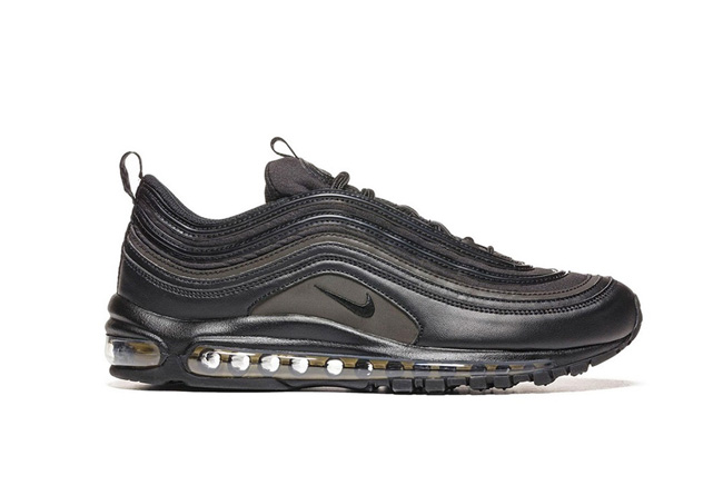 Air Max 97,Nike 一黑到底!Nike Air Max 97 全黑配色亮相! Air Max 97,Nike 一黑到底!Nike Air Max 97 全黑配色亮相!