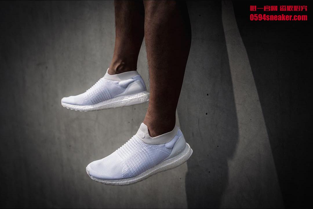 Ultra Boost Laceless,Ultra Boo  无鞋带设计！看看纯白的 Ultra Boost Laceless 上脚效果如何