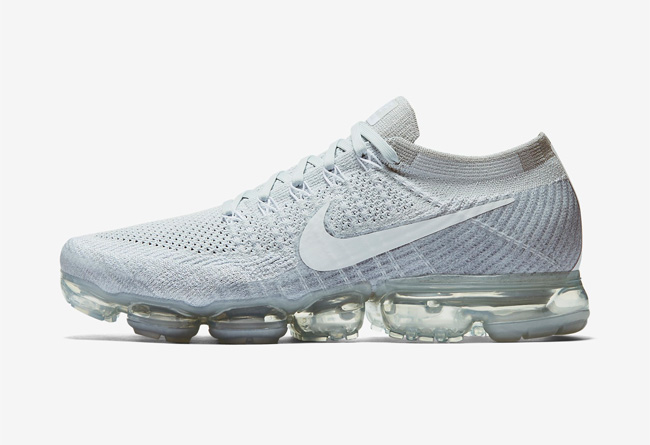 VaporMax,Nike,849558-004 849558-004 首发铂金配色 VaporMax 将再度发售！还带来一款红黑新品