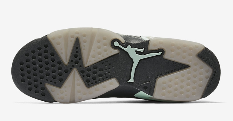 Air Jordan 6 Low,GS,Mint Foam,  金属扣加持！Air Jordan 6 Low GS “Mint Foam” 本周登场