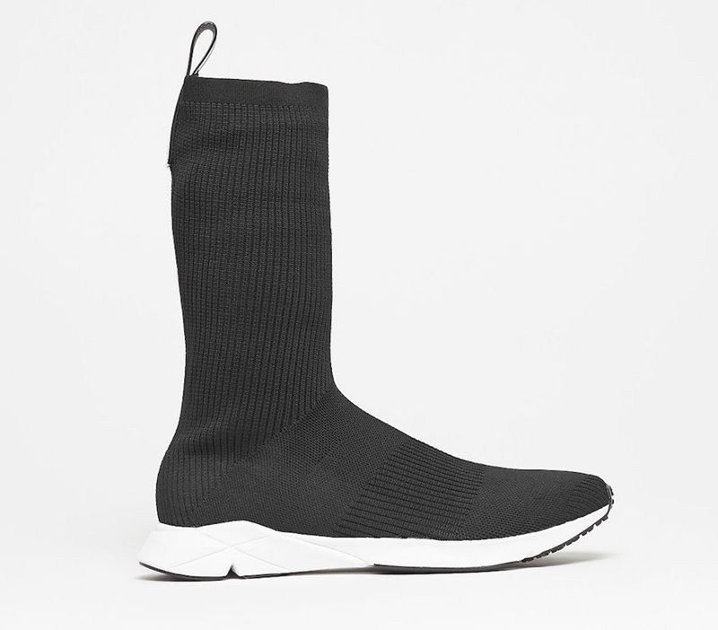 Reebok,Sock Runner,UltraKni Ultra high-top over-sock look!