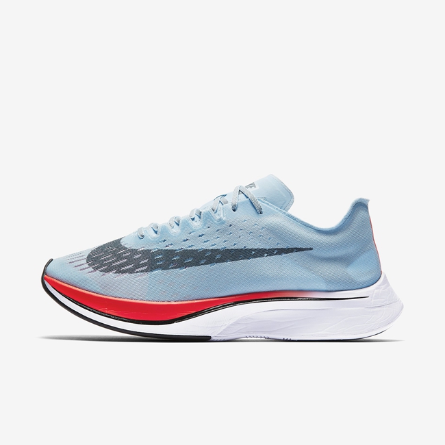 Nike,Vaporfly,4%,880847-401  搭载 ZoomX 黑科技的首款市售跑鞋，终于要迎来中国区上架