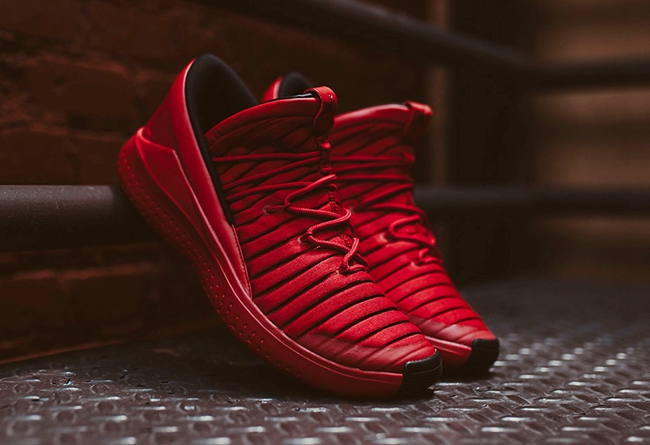 Jordan Flight Luxe  质感不俗！全新配色 Jordan Flight Luxe 现已发售