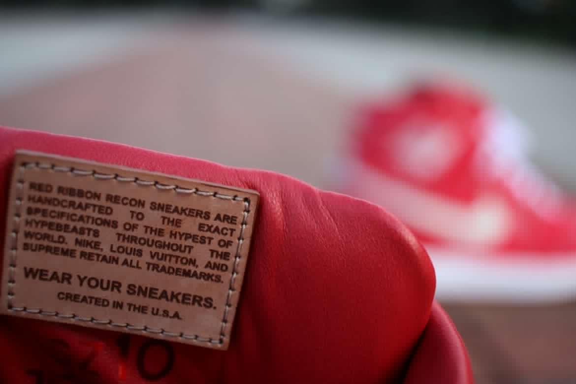 AJ1,Air Jordan 1  奢华细节！定制 AJ1 ＂Supreme x Louis Vuitton＂ 实物欣赏