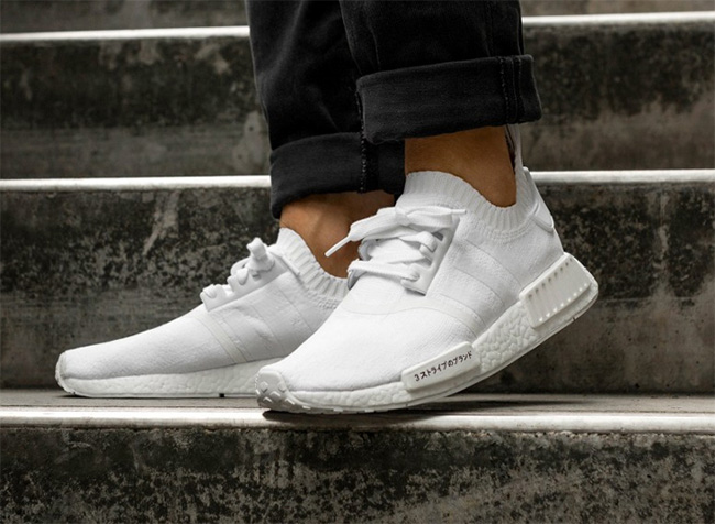 BZ0220,BZ0221,NMD  明早 10 点发售！纯黑 & 纯白 NMD R1 PK “Japan” 即将登场！