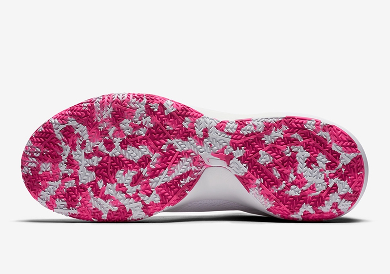 Nike,Zoom Shift,Kay Yow,897654  这可能是最容易入手的 Kay Yow 抗乳腺癌配色！