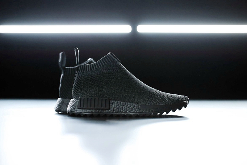adidas Consortium,The Good Wil  拼接鞋面 + 锯齿大底！这款酷黑装扮的联名 NMD CS1 值得关注