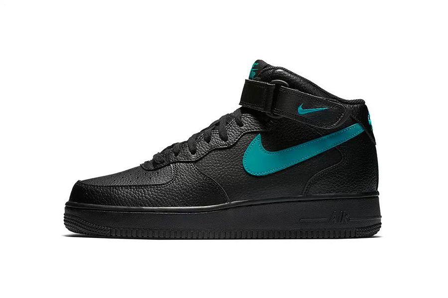 AF1,Nike,VLONE  VLONE 既视感！全新黑色 Nike Air Force 1 Mid 带来不俗质感