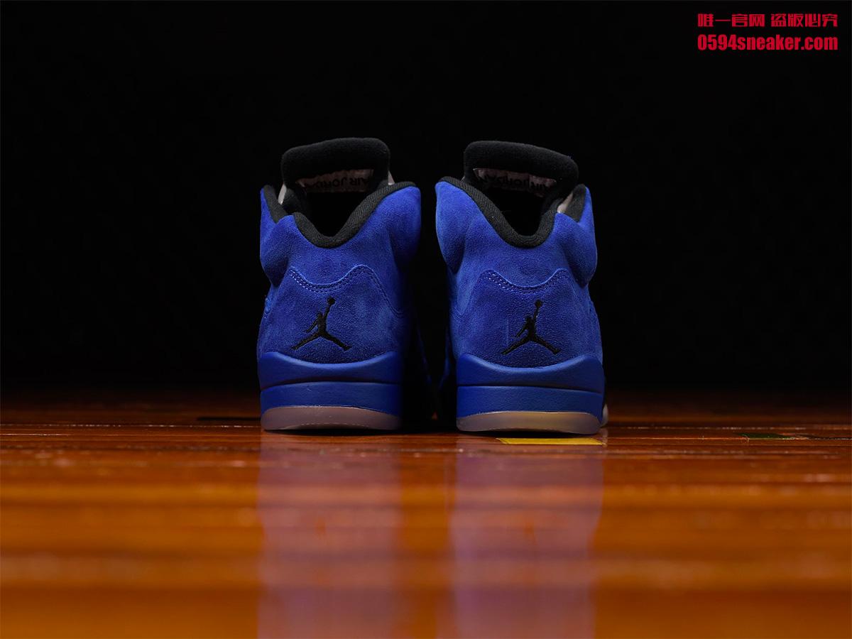 136027-401,AJ5,Air Jordan 5 136027-401AJ5 蓝麂皮要来了！Air Jordan 5 “Flight Suit” 本月底发售