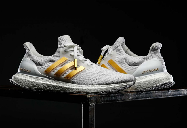 Ultra Boost,UB,adidas  荣耀的代言！白金配色 Ultra Boost 3.0 让人难以抗拒！