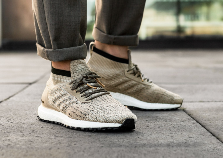 adidas,Ultra Boost ATR Mid  中帮户外鞋型！Ultra Boost ATR Mid 上脚展示！