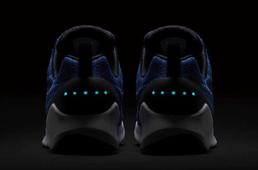 843871-400,HyperAdapt,Nike 843871-400 更具辨识度！自动鞋带 HyperAdapt 1.0 本月底将发售新配色！