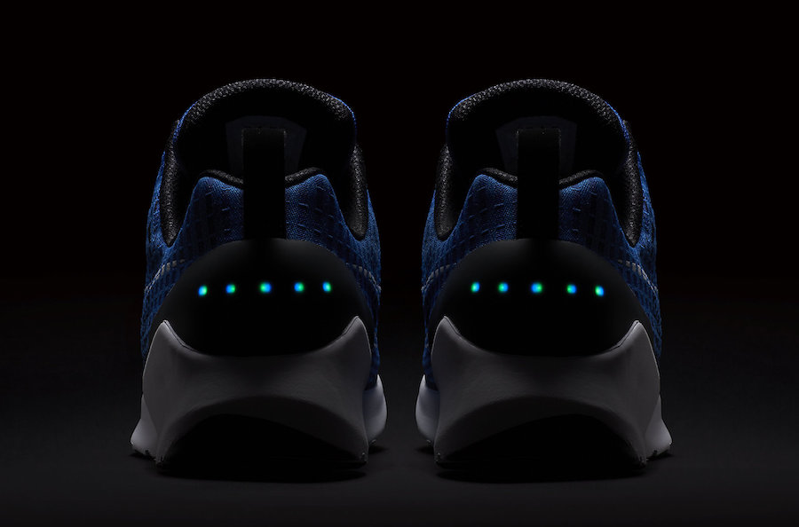 843871-400,HyperAdapt,Nike 843871-400 更具辨识度！自动鞋带 HyperAdapt 1.0 本月底将发售新配色！