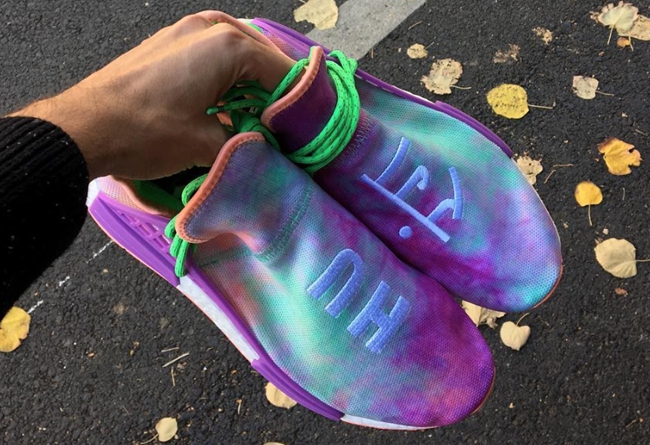 adidas,Hu NMD,Pharrell William  疑似梵文字体设计！多款五彩泼墨 Hu NMD 新配色实物曝光
