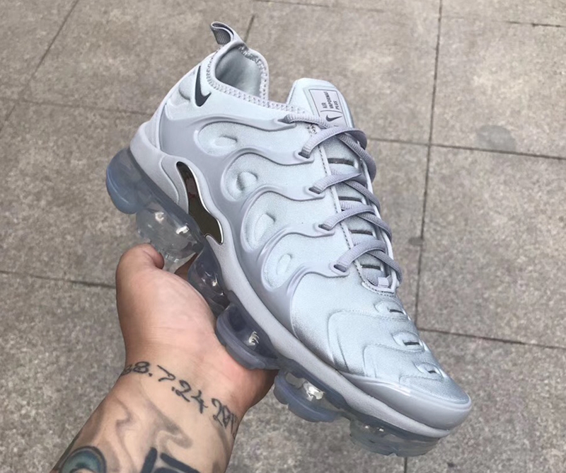 Air VaporMax Plus,Nike  全新合体鞋型！又有两款 Air VaporMax Plus 实物曝光