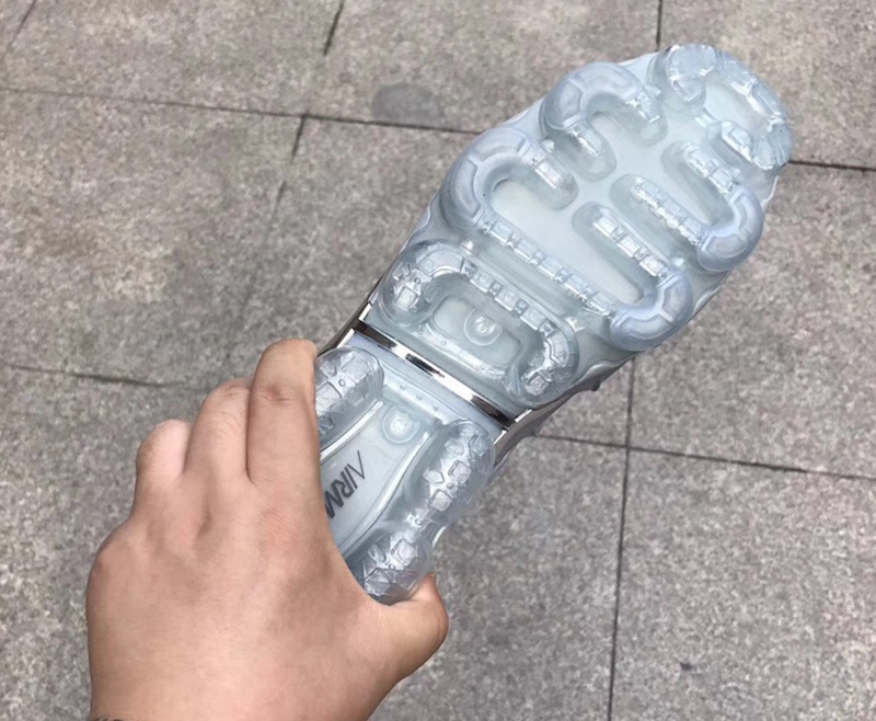 Air VaporMax Plus,Nike  全新合体鞋型！又有两款 Air VaporMax Plus 实物曝光