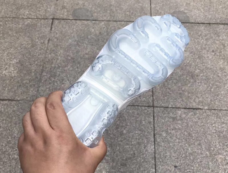 Air VaporMax Plus,Nike  全新合体鞋型！又有两款 Air VaporMax Plus 实物曝光