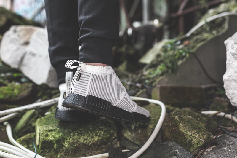 NMD City Sock,GORE-TEX®,adidas 本周登场!防水鞋面 NMD CS1 x GORE-TEX® 上脚效果不俗 NMD City Sock,GORE-TEX®,adidas 本周登场!防水鞋面 NMD CS1 x GORE-TEX® 上脚效果不俗