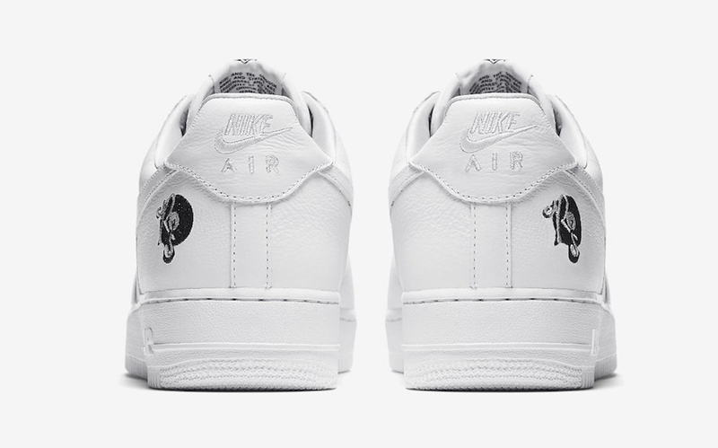 Roc-A-Fella,AO1070-101,Nike,AF 明日登场!Roc-A-Fella x Air Force 1 实物细节近赏 Roc-A-Fella,AO1070-101,Nike,AF 明日登场!Roc-A-Fella x Air Force 1 实物细节近赏