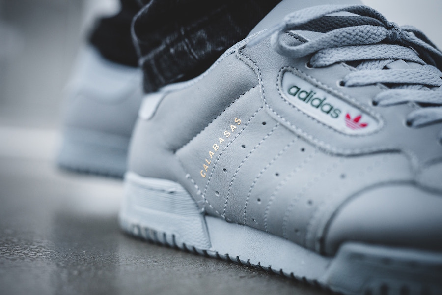 CG6422,adidas,Yeezy Powerphase  全国仅 11 个地区发售！酷灰 Yeezy Powerphase 入手详情