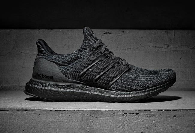 Ultra Boost,UB  细节有惊喜！全黑 Ultra Boost 4.0 “Triple Black” 劲酷现身