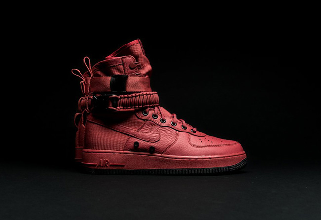 Nike,SF-AF1,857872-600  低调中尽显个性！暗红色 SF-AF1 横空出世！