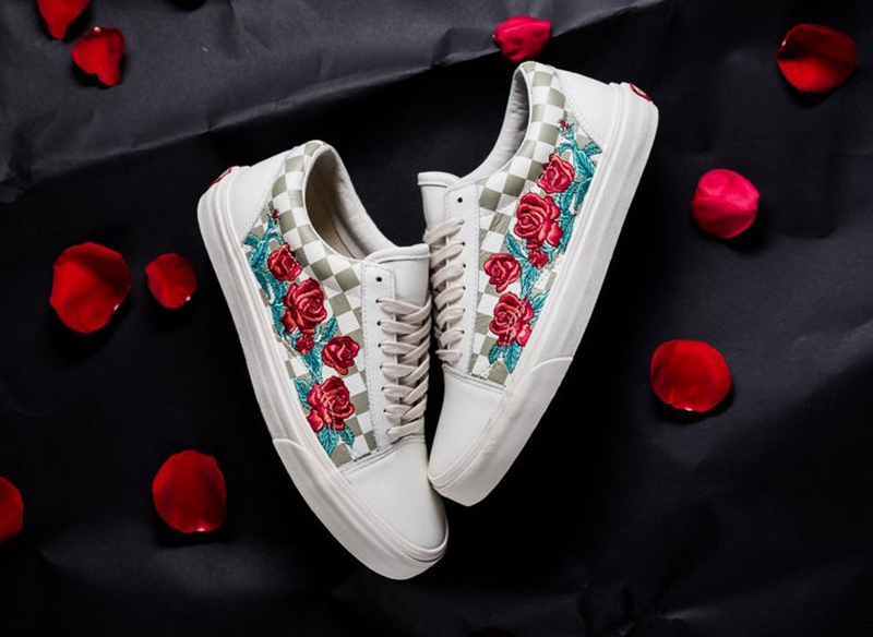 Rose Embroidery,Vans  花卉刺绣主题！两款 Vans “Rose Embroidery” 现已发售