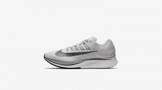 Nike,Zoom Fly  现已上架！两款 Nike Zoom Fly 全新配色登场！