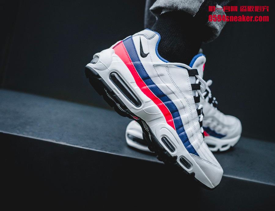 749766-106,Air Max 95,Nike 749766-106 清爽有颇具动感活力！Air Max 95 带来白蓝红新配色