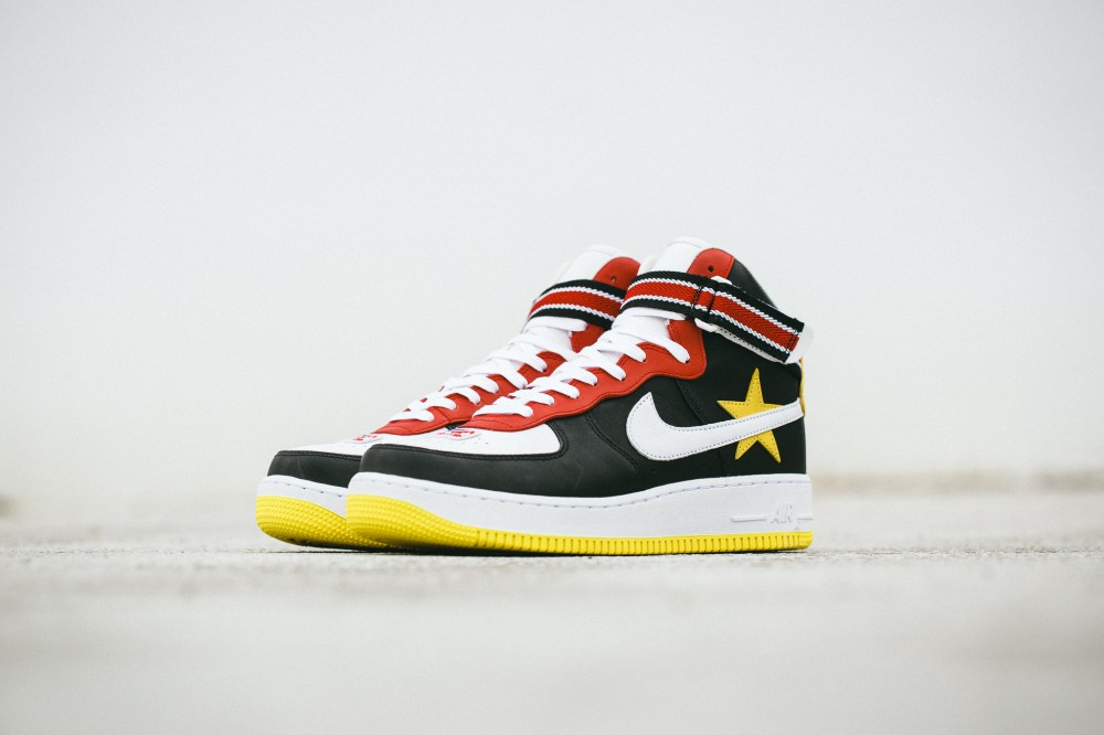 Nike,RT,Air Force 1,AQ3366-600 更加大胆复古！两双全新 RT x Air Force 1 Hi 实物美图曝光