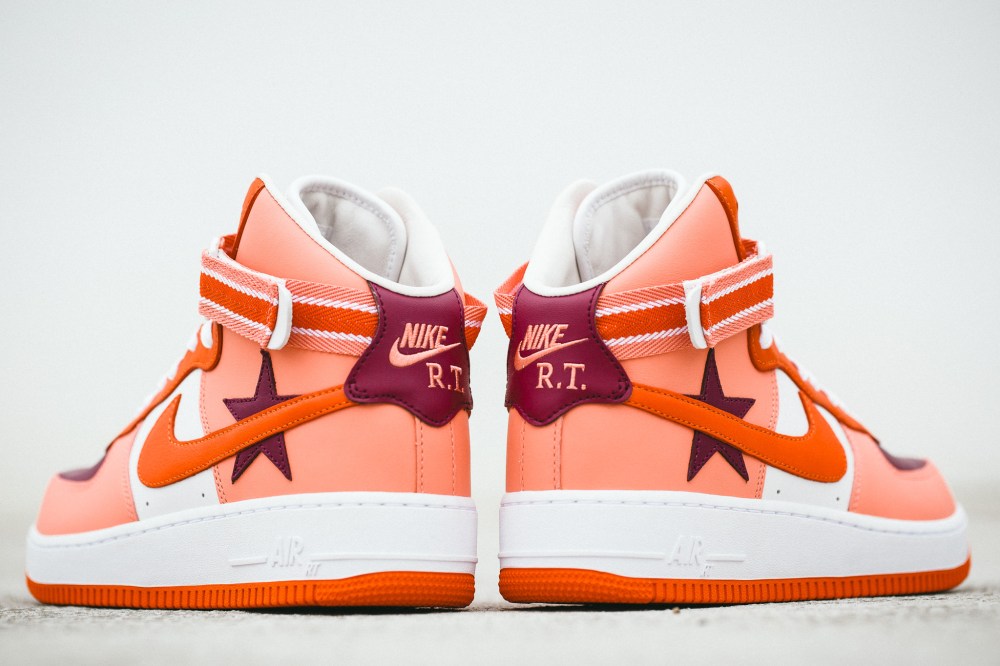 Nike,RT,Air Force 1,AQ3366-600 更加大胆复古！两双全新 RT x Air Force 1 Hi 实物美图曝光