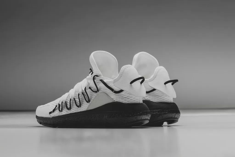 Y-3,Y-3 Kusari  独特的系带系统！Y-3 Kusari 全新白黑配色现已发售