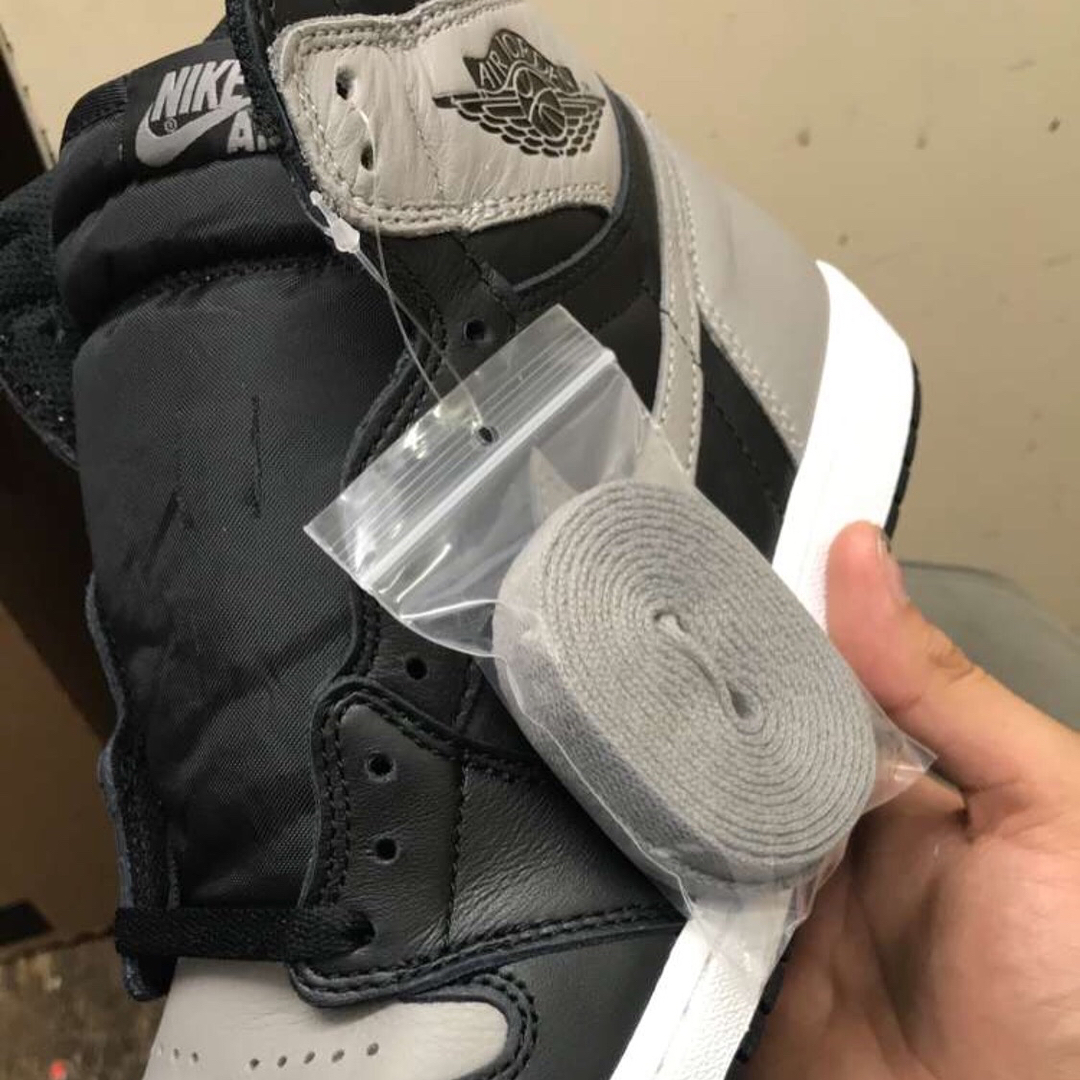 AJ1,Air Jordan 1,555088-013  皮质感人！Air Jordan 1 “Shadow” 将于 4 月 14 日发售