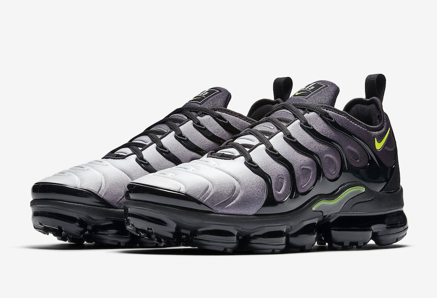 Nike,Air VaporMax Plus,924453-  低调中有玄机！全新配色 VaporMax Plus 上脚照欣赏