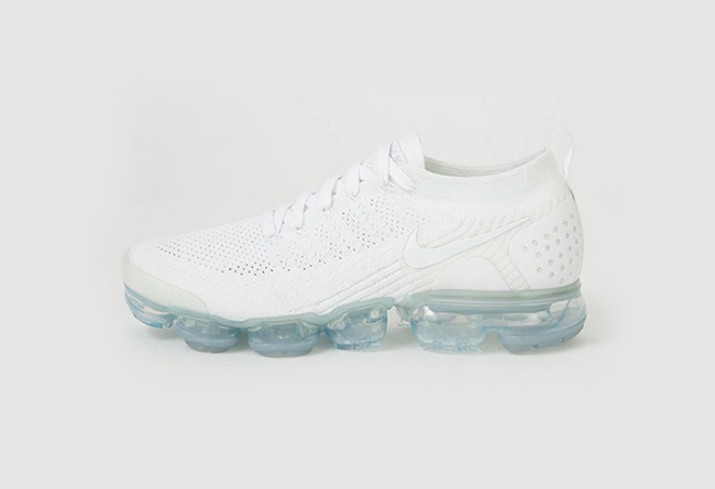 Nike,Air VaporMax 2.0,942842-1  又一双夏日小白鞋！纯白 Air VaporMax 2.0 即将发售