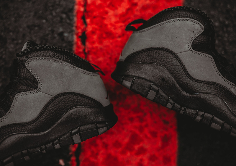 Air Jordan 10,AJ10,310805-002  本月发售！Air Jordan 10 “Dark Shadow” 实物图赏