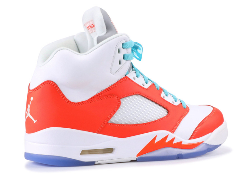 Air Jordan 5,AJ5  安东尼名下足球队专属配色！Air Jordan 5 “PRFC” 浮现网络