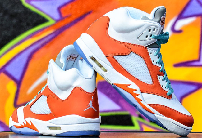 Air Jordan 5,AJ5  安东尼名下足球队专属配色！Air Jordan 5 “PRFC” 浮现网络