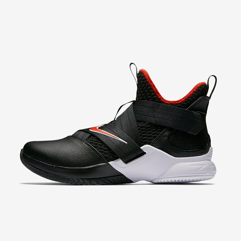 Nike,Soldier 12  各具特色！LeBron Soldier 12 两款全新配色即将登场