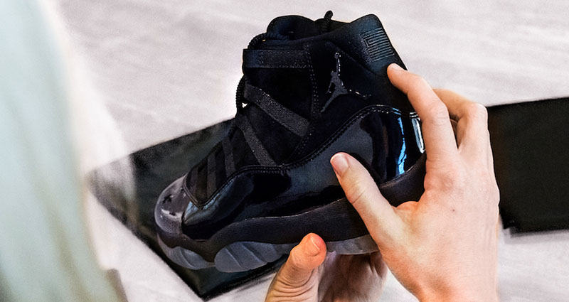 AJ11,New Release,Air Jordan 11,Cap an confirmed for release this month! High Spec Air Jordan 11 "Cap and Gown" Officially Released!