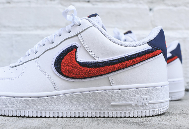 Nike,Air Force 1,806403-603 与众不同！毛茸茸的 Nike Air Force 1 新品现已发售