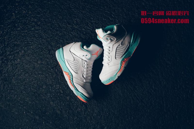 Air Jordan 5,AJ5,Nike,发售  实物美如画！Air Jordan 5 “Light Aqua” 本周发售