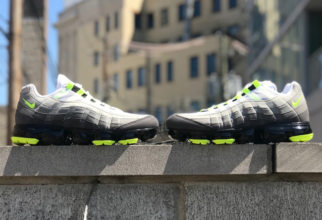 Nike Air VaporMax 95 OG “Neon”