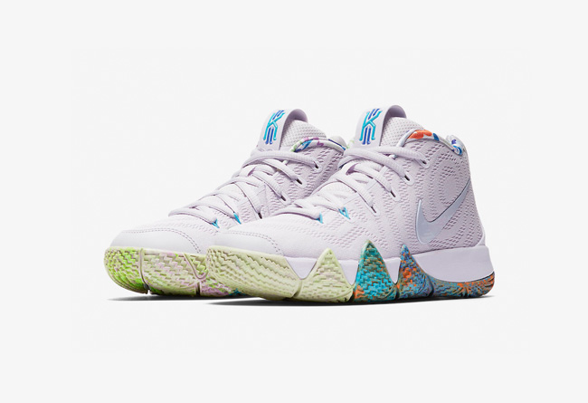 Nike Kyrie 4 “90s” 货号: 943806-902