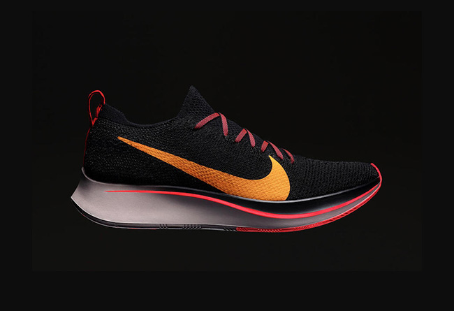 Nike Zoom Fly Flyknit 货号：AR4562-068、AR4562-081