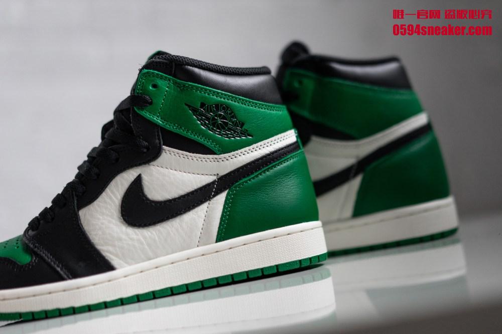 Air Jordan 1 “Pine Green” 黑绿脚趾，货号：555088-302