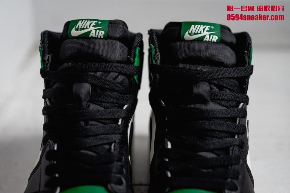 Air Jordan 1 “Pine Green” 黑绿脚趾，货号：555088-302