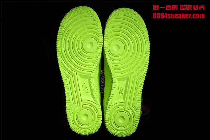 OFF-WHITE x Nike Air Force 1 “Volt” 货号：AO4606-700