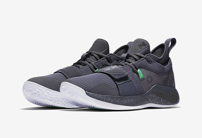 Nike PG 2.5 泡椒签名鞋，货号：BQ8452-007