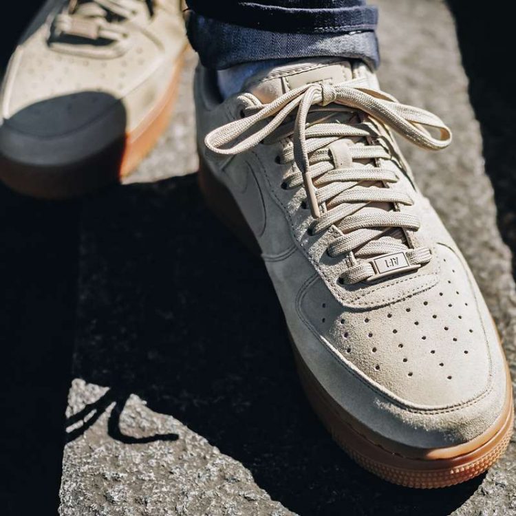 Nike Air Force 1 07 LV8 Suede Mushroom AA1117-200 - Fastsole